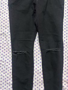 Black Knee Slit Jeans (skinny Fit)