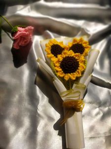 Crochet Sunflower Bouquet