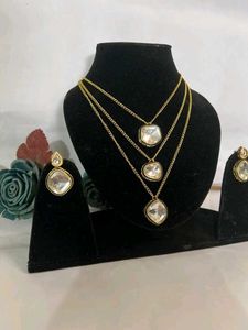 Pendant With Earrings