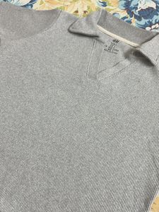 H&M Crop Pullover T-shirt