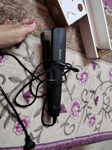 Brand New Hair Straightener