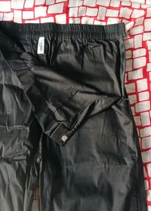 ✨Girls’ Black Slim-Fit Pant–Stylish &amp; Comfortable