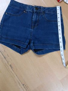 Quality And Look Is High But Price I Low