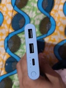 mi power bank od 10000mah battery brand new condit