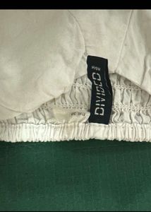 h&amp;m cutest white corset top