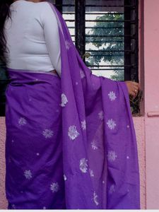 Elegant Purple Saree with readymade blouse bust 36