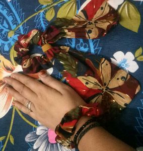 Korean-Style Elegant Hair Scrunchie - Soft &amp; Durab