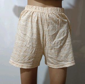Cute Little Shorts 🤎