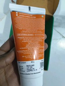 The Derma Co 1% Hyaluronic Sunscreen