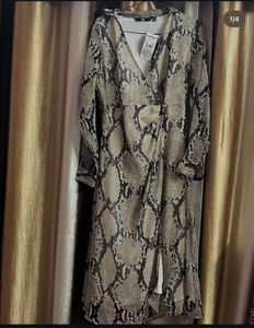 Chic Snake Print Dress