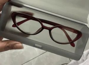 Retro Oval Burgundy Glasses
