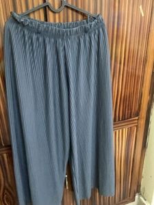 Stylish Pleated Wide Leg Pants