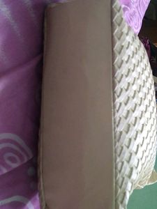 Pretty White Hand Bag