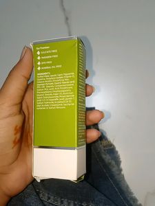 3% the derma co. vitamin E daily face moisturizer for dry n flaky skin, never used before