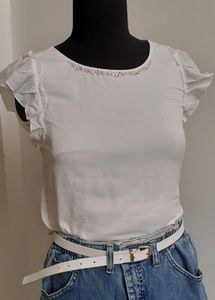 frilled sleeve white top