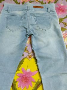 Women&#39;s Denim