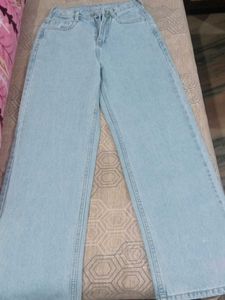 Wide Leg Light Wash Jeans