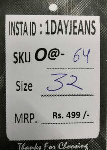 women White bootcut Jeans size 32 (O-64)