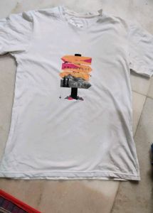 9 Tshirt ,Size- M ,Good Fit