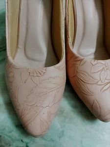 Peach Floral Embossed Heels