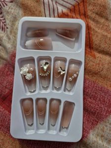 12 Pc Artificial Nude Color Nails