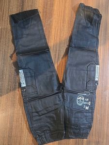 Black Cargo 6 Pocket Pants - New