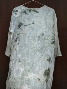 Tie-Dye Embroidered Tunic Top