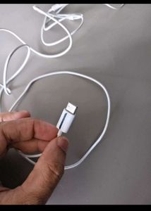 apple type-c Earphones (iphone 16)