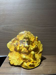 Ganesh Idol Showcase/Gift