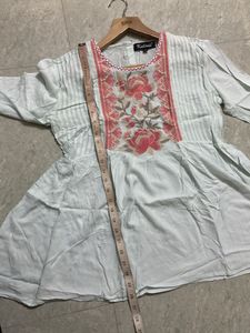 Cottan Top For Woman
