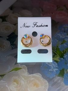 Golden Earrings 🌟💛