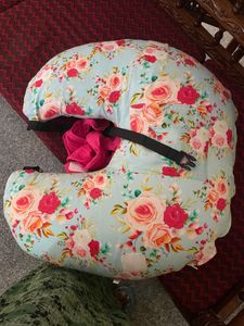Feeding Pillow