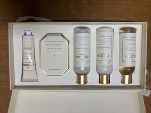 Kimirica Gulistan Bath &amp; Body Set