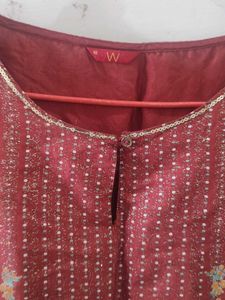 Elegant Maroon Kurta