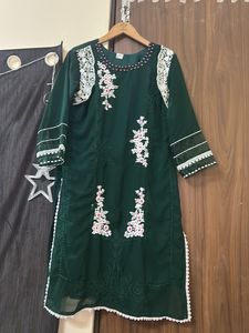 Emerald Green Embroidered Kurta