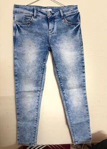Stylish Blue Denim Jeans