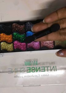 Sfr glitter Eyeshadow Palette