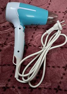NEW Compact HAIR DRYER.