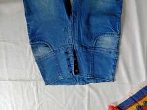 Ripped Women Jeans