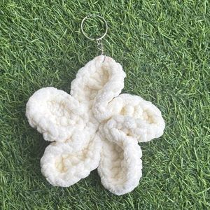 Handmade Fluffy Flower Keychain