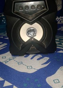 Portable Bluetooth Speaker