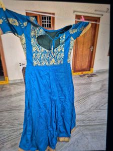 Elegant Blue &amp; Gold gown