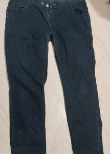 Stylish Dark Wash Jeans