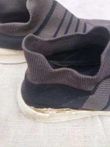 &#34;Used Men&#39;s Slip-On Shoes | Grey | Defective Pair&#34;