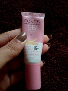 Pond&#39;s BB+ Cream