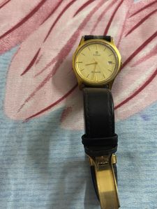 Titan Sonata Classic Gold Watch