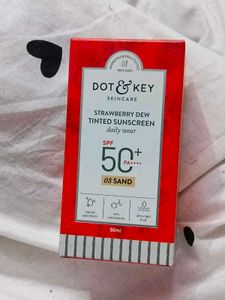 Dot &amp; Key Strawberry Sunscreen