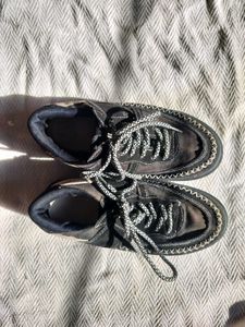 Trifted Shoes ✨ Great Quality 🤍
