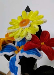 Pipe Cleaner Flower Bouquet