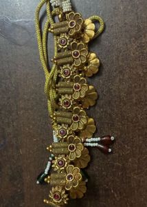 Elegant Gold-Toned Necklace